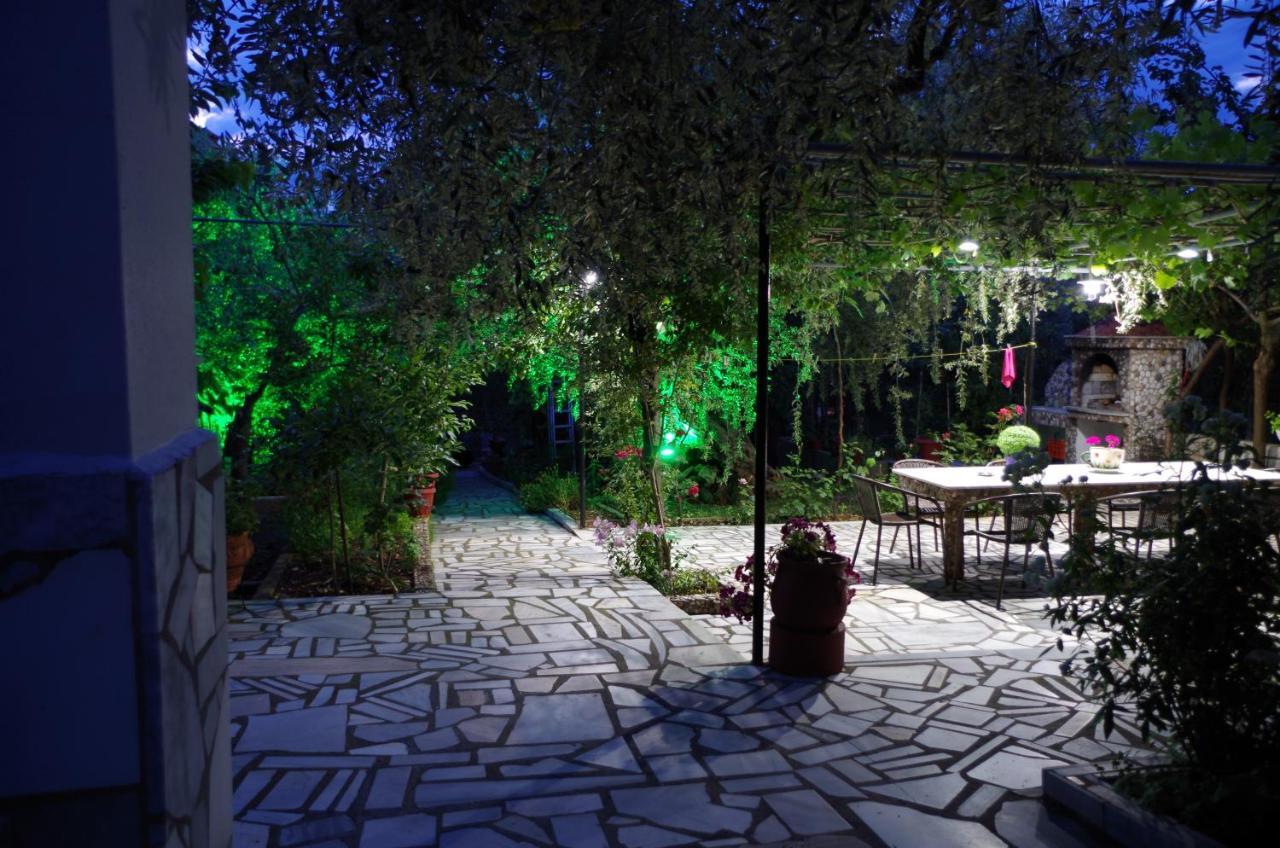 Garden Guesthouse Skála Kallirákhis Exterior foto